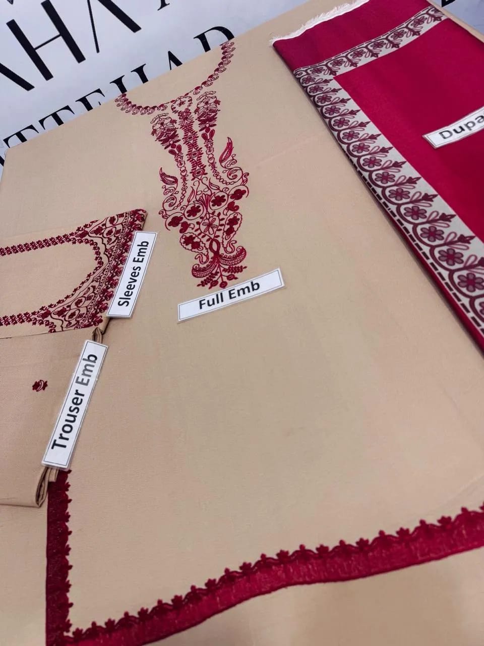 3 Pcs Women's Unstitched Embroidered Suit